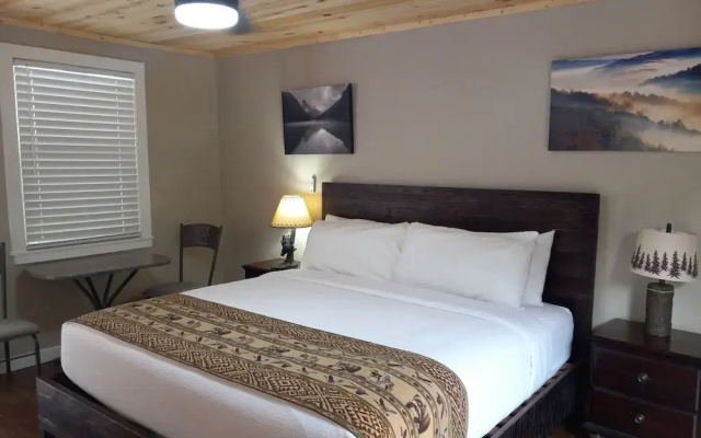 photo 4 of The Carter Lodge On The River