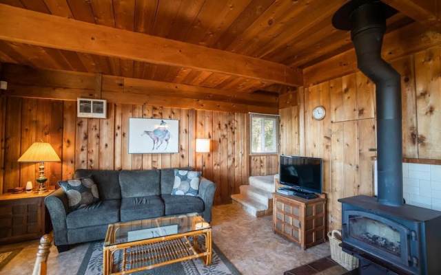 photo 2 of The Cedar House