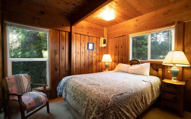 photo 5 of The Cedar House
