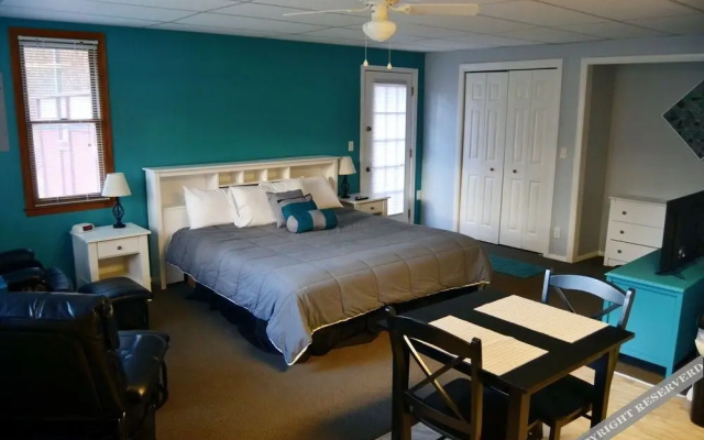 photo 4 of The Chalet Motel & Apartments