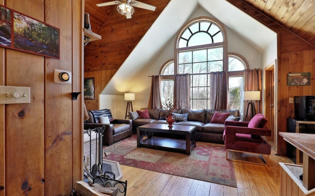 photo 2 of The Chalet on West Park by Killington Vacation Rentals