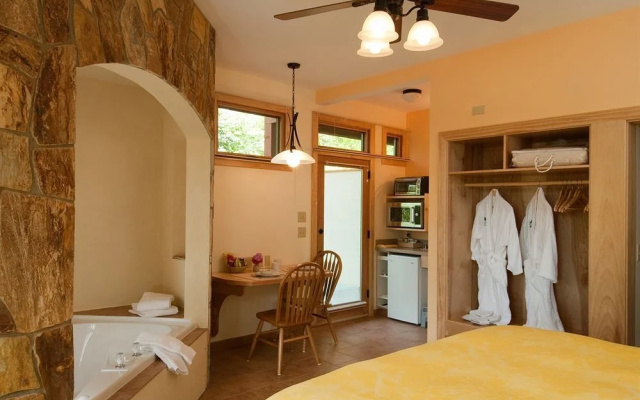 photo 4 of The Chalet Suites Boutique Hotel