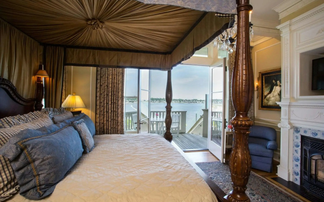 photo 5 of The Chanler at Cliff Walk