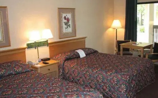 photo 4 of The Chariot Hotel