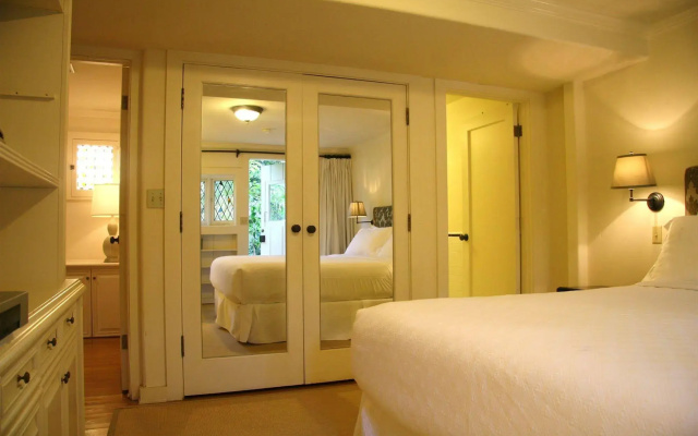 photo 5 of The Charlie Hotel