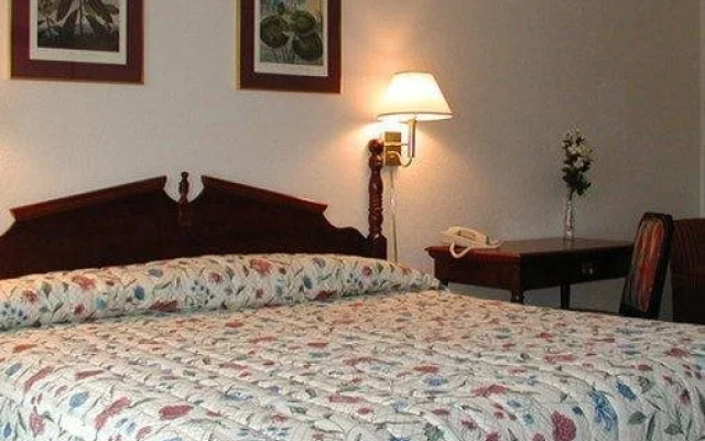 photo 5 of The Chatt Inn