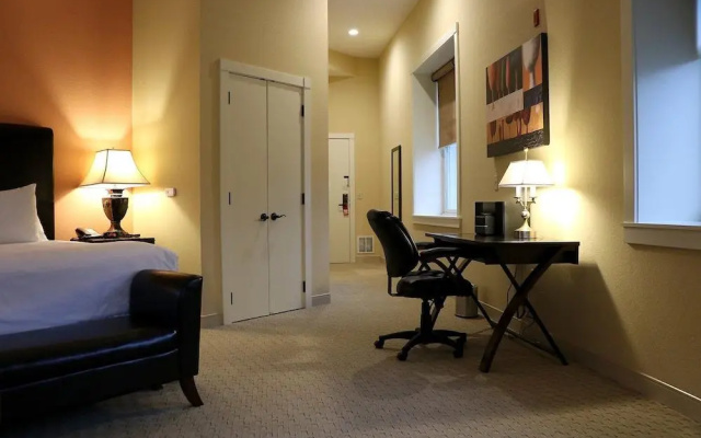 photo 3 of The Clarke Hotel