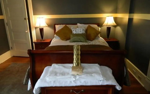 photo 5 of The Queen of the Catskills B&B