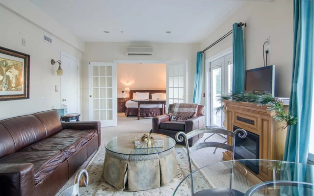 photo 4 of The Columbia Inn at Peralynna Manor