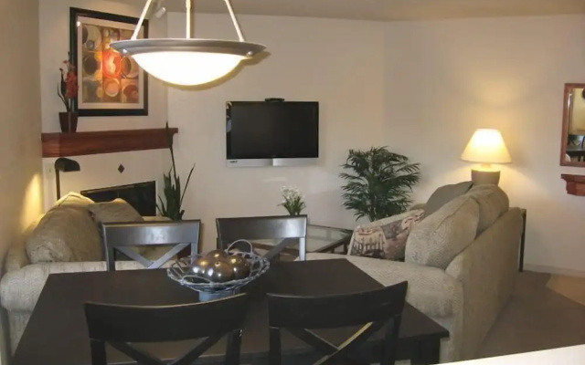 photo 3 of The Commons Hotel & Suites - Denver Tech Center