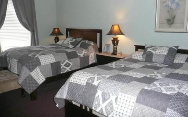 photo 3 of The Continental Inn