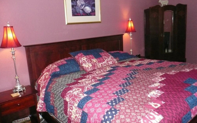 photo 4 of The Continental Inn