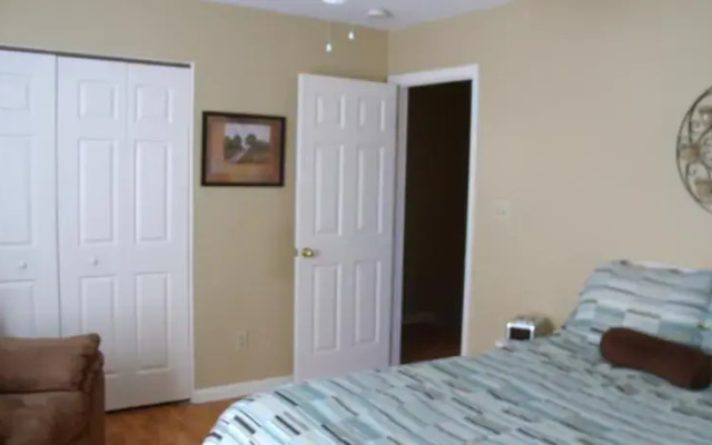 photo 3 of The Corner House B&B & Corporate Housing