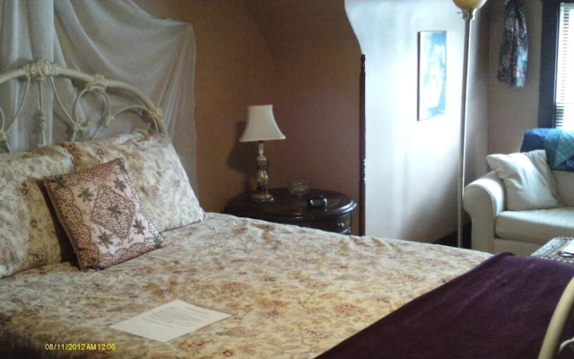 photo 2 of The Corner House Bed and Breakfast