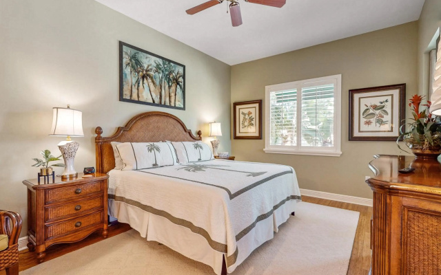 photo 2 of The Cottages at Naples Bay Resort