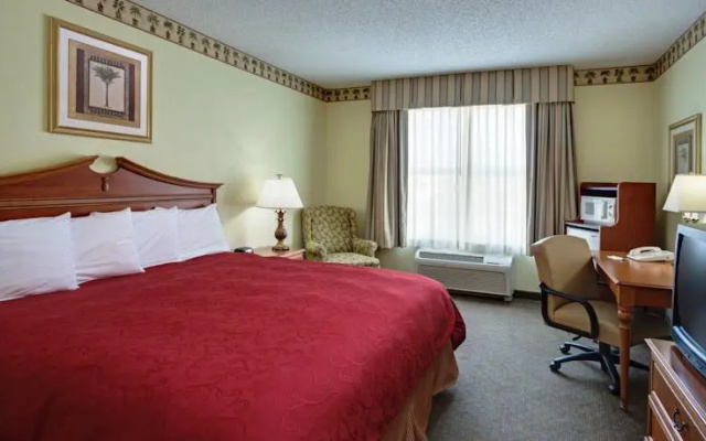 photo 2 of Country Inn N Suites, Port Canaveral, Fl