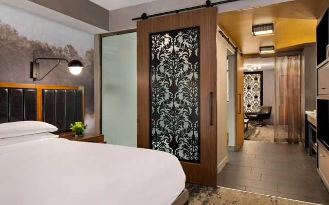 photo 3 of Renaissance Minneapolis Hotel, The Depot