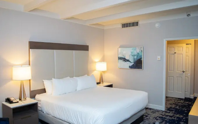 photo 4 of The Desmond Hotel