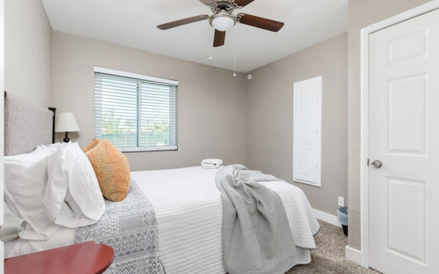 photo 4 of The Diamond - Private Pool / Pet Friendly / 4BD Near Arena