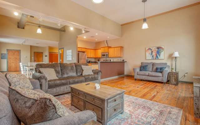 photo 2 of The Downtown Brick Loft