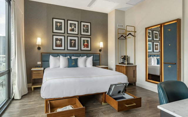 photo 3 of The Draper New York, Tapestry Collection by Hilton