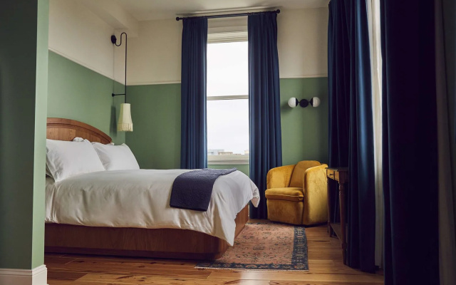 photo 3 of The Drayton Hotel Savannah, Curio Collection by Hilton