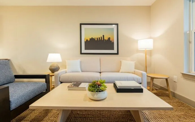 photo 5 of Modish and Spacious Apartments at The Exchange on Erwin in Durham, North Carolina