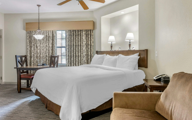 photo 4 of Hilton Vacation Club The Falls Village Branson