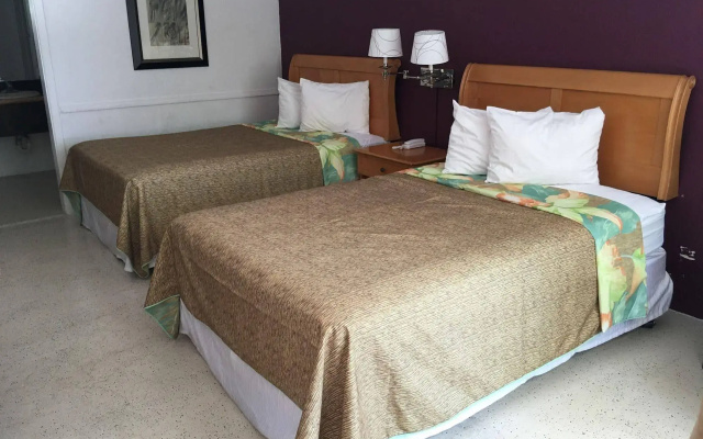 photo 3 of The Flamingo Resort - Gay Adult Resort