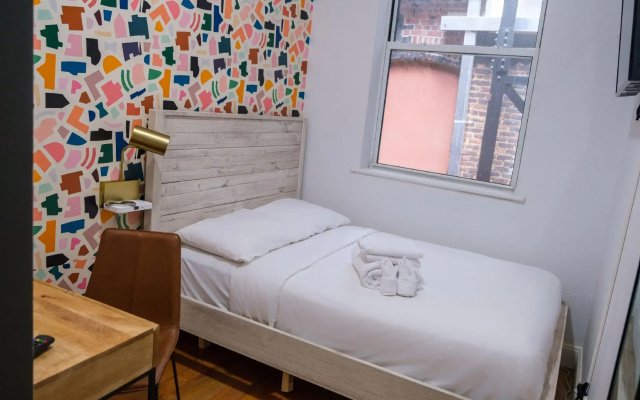 photo 4 of The Flat NYC