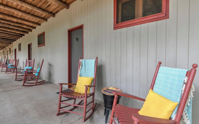 photo 4 of The Furry Lodge & Suites 13