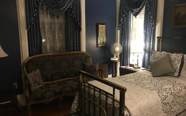 photo 5 of The Gables Bed and Breakfast Philadelphia