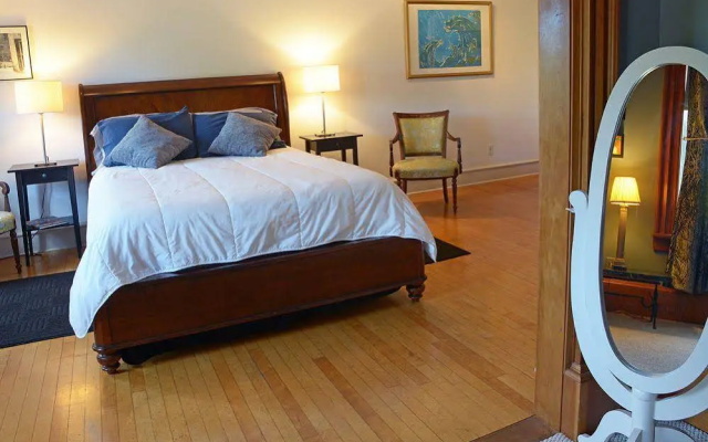 photo 4 of The Gallery Inn