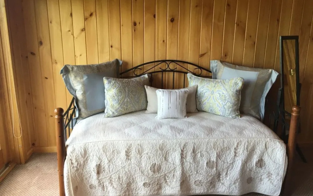 photo 3 of The George Ellen Bed and Breakfast