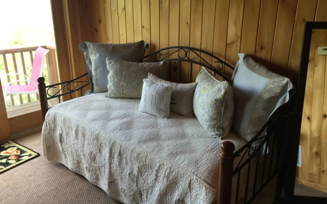 photo 5 of The George Ellen Bed and Breakfast