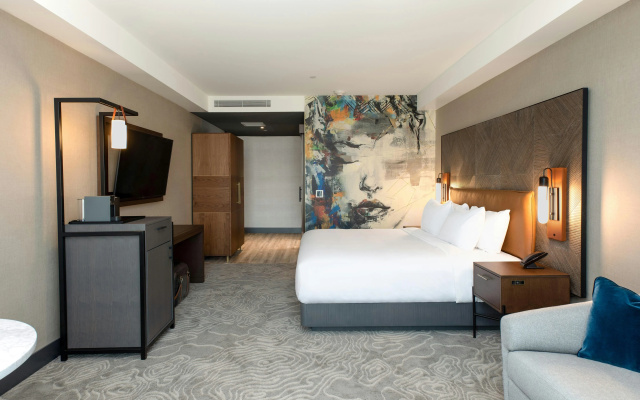 photo 5 of The Glenmark, Glendale, a Tribute Portfolio Hotel