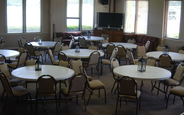 photo 5 of The Golf Inn at QC Resort and RV