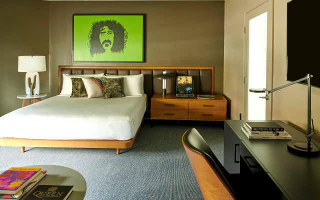 photo 4 of Hotel Ziggy on Sunset
