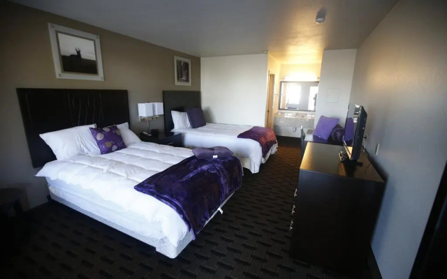 photo 4 of Grand Canyon University Hotel