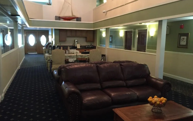 photo 2 of The Grand Hotel
