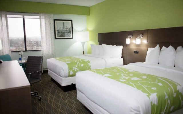 photo 5 of Grand River Hotel