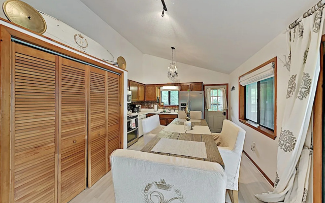 photo 4 of The "hawks Nest" Offers The Best Views In The Valley 2 Bedroom Home