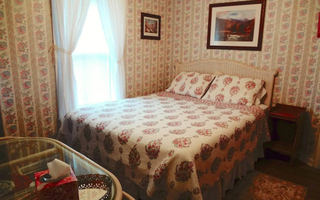 photo 5 of The Henry Collins Inn