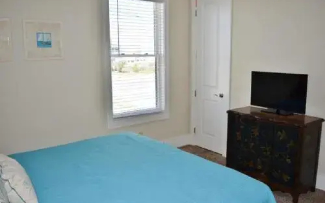 photo 3 of THE Hideaway