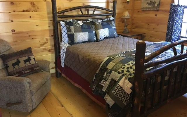 photo 2 of The Hideaway on Hampton