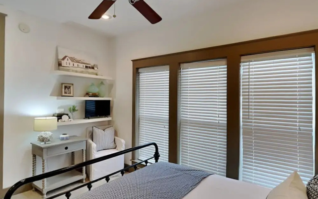 photo 5 of The Holland House II by Southern Vacation Rentals