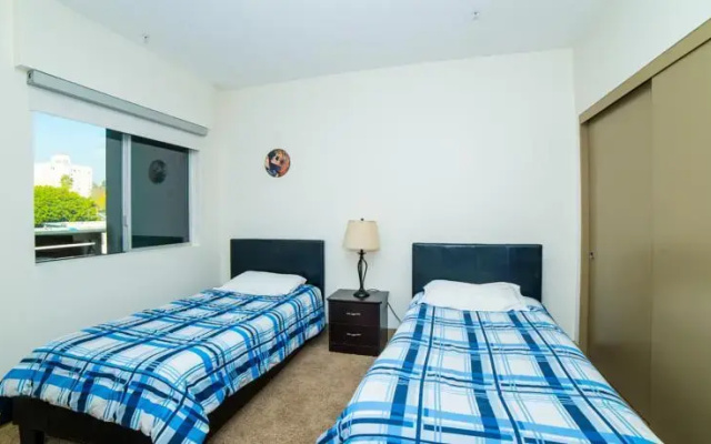 photo 2 of The Hollywood Madonna Apartment