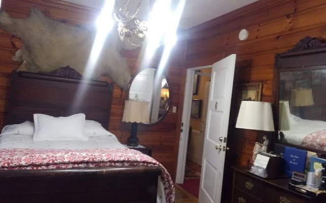 photo 5 of The Inn At Brevard - Bed And Breakfast - Adult Only
