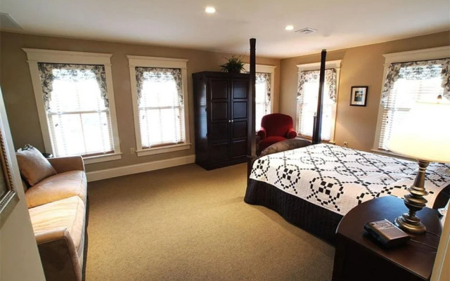 photo 5 of The Inn at Kitchen Kettle Village