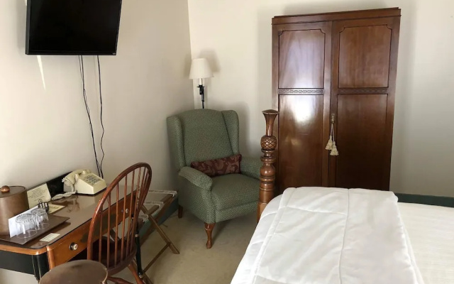 photo 3 of The Inn at Montpelier